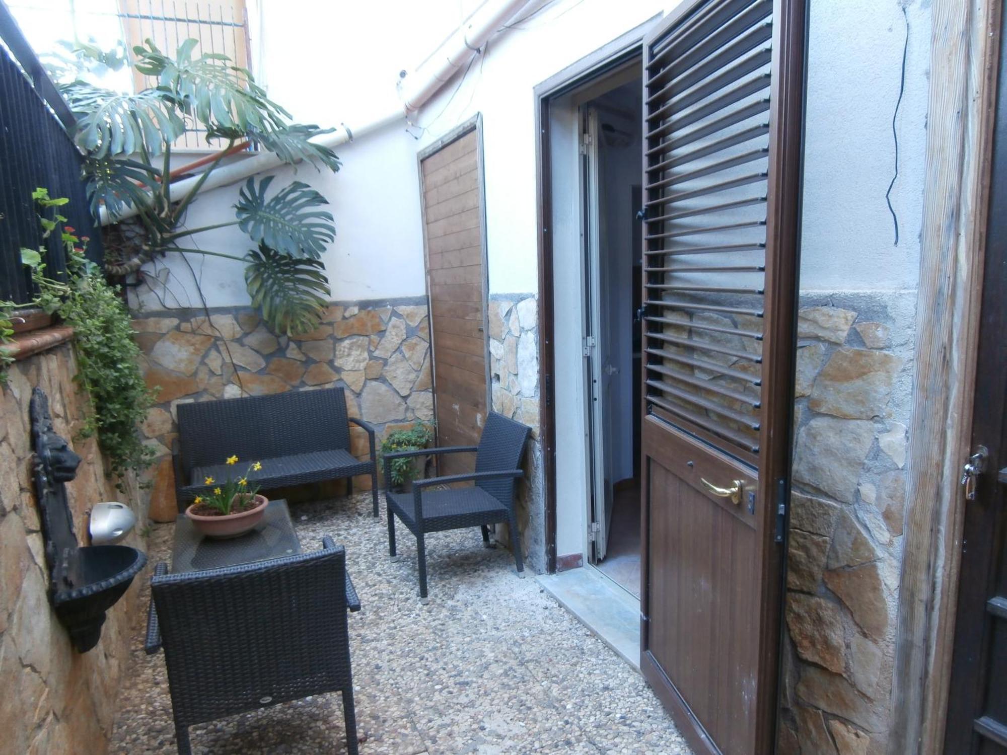 Busalacchi B&B Mondello Exteriör bild
